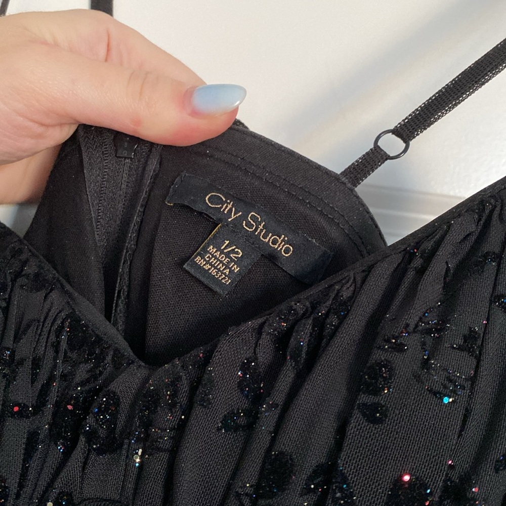 Glittered Ruched Gown - Picture 7 of 7